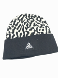 Hat (Small stain)