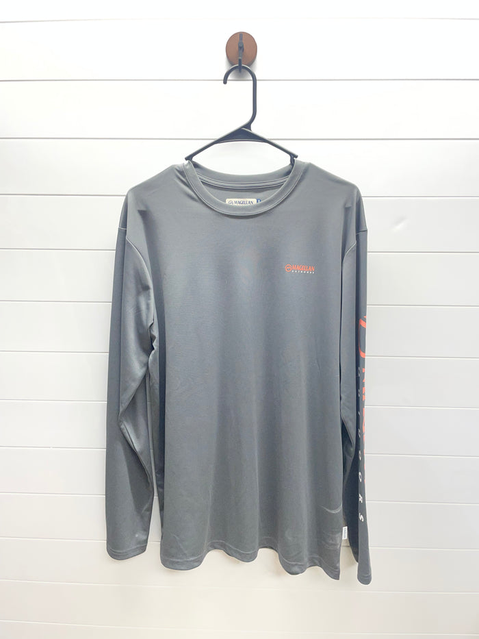 Men’s medium long sleeve