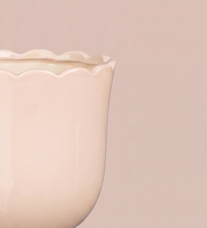 Pink Scalloped Planter 15cm