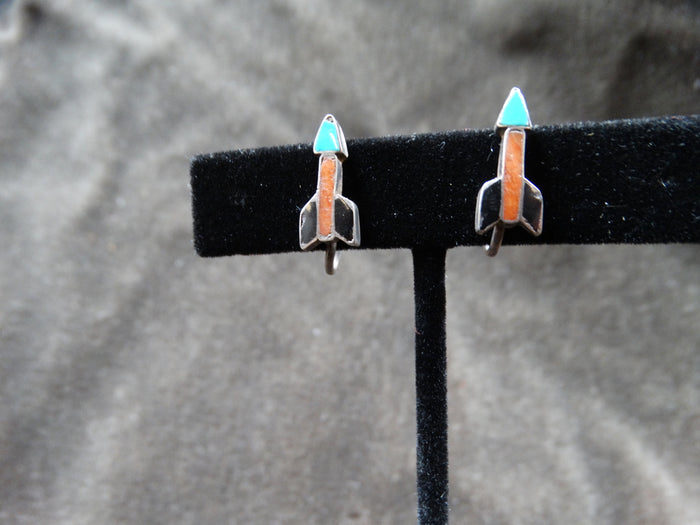Santo Domingo Arrow Earrings Silver with Coral Mother of Pearl and Turquoise
