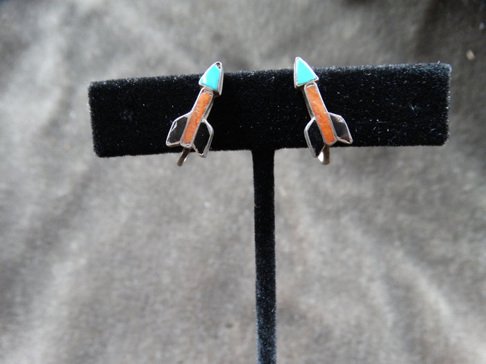 Santo Domingo Arrow Earrings Silver with Coral Mother of Pearl and Turquoise