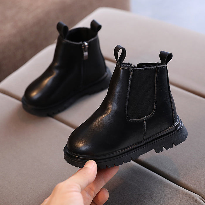 Black / 23
