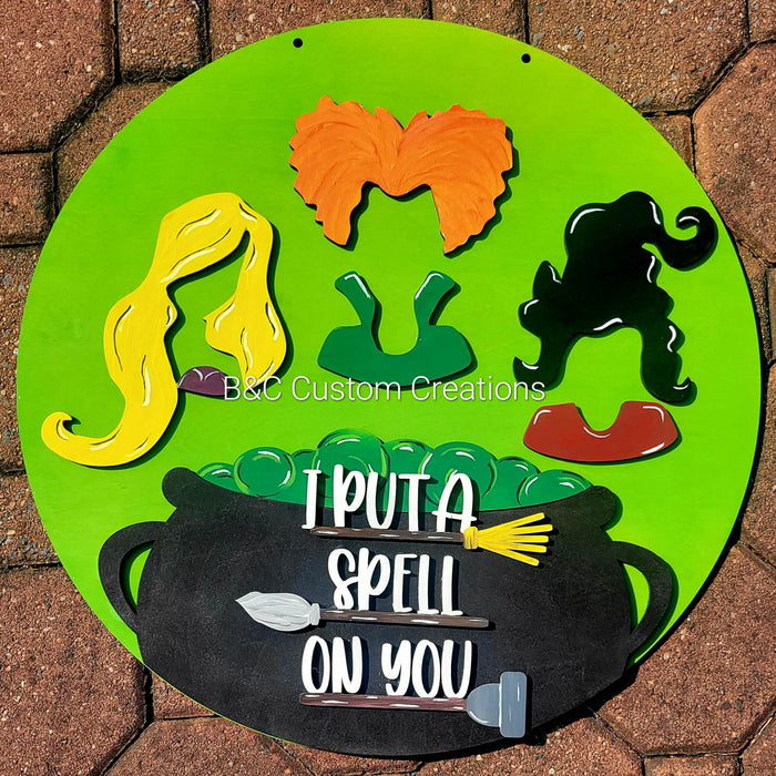 Witches Pot Round