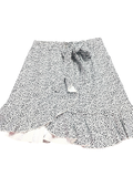 Woman’s small skirt