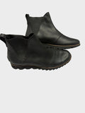 Women’s 8 SOREL boot
