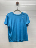 Women’s large UA tee