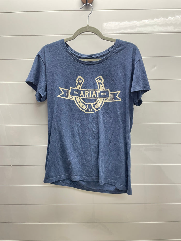 Women’s medium Ariat tee
