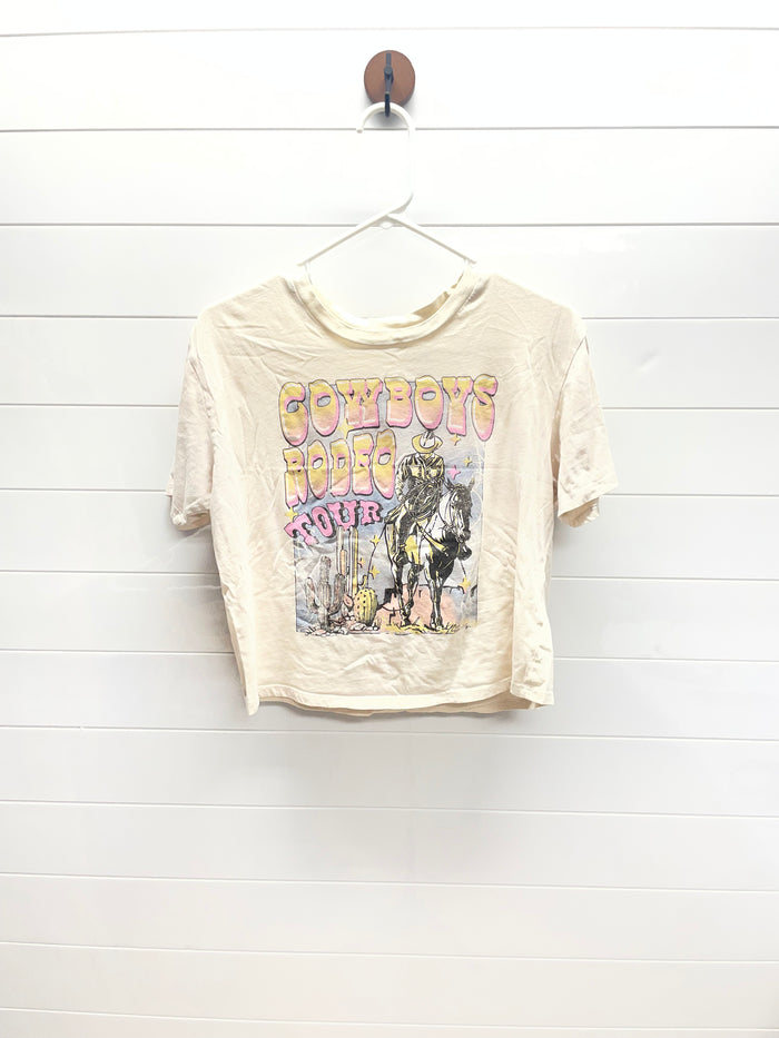 Women’s medium tee