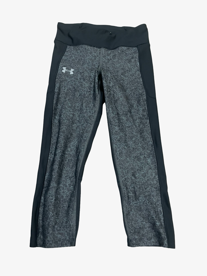 Women’s small UA capris